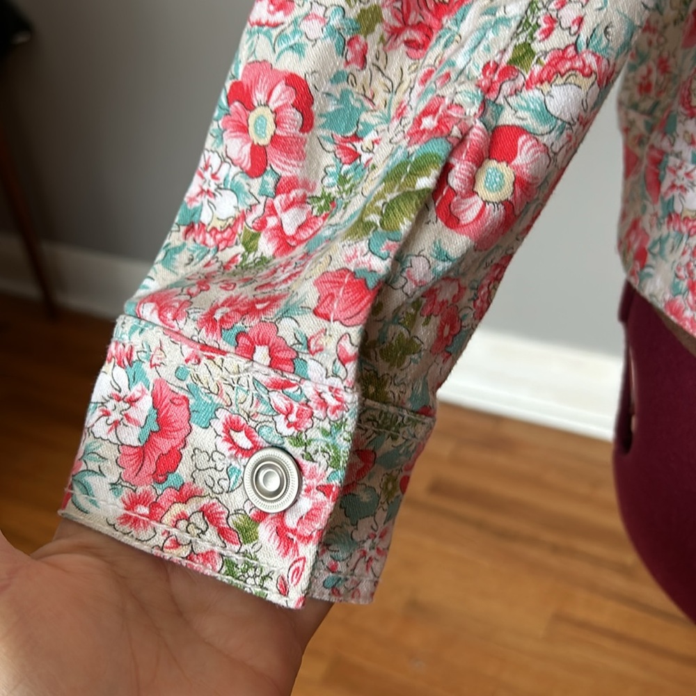 Northern Reflections flowered jacket - Picture 6 of 7